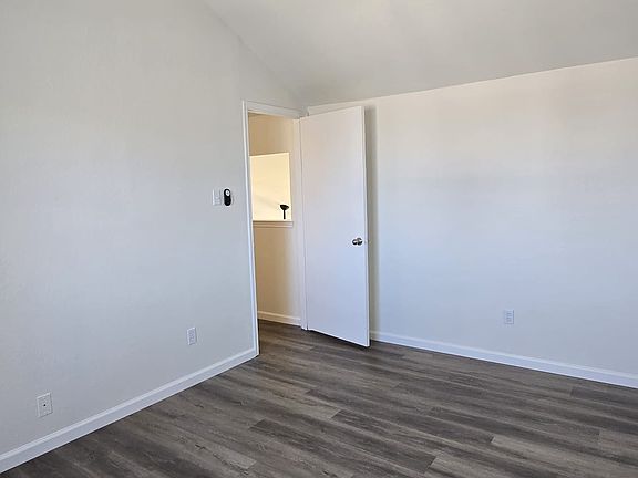 4th image of 5620 Stone Meadow Ln