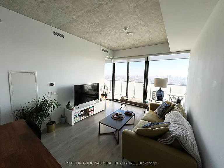 185 Roehampton Ave #2207 — Photo 5