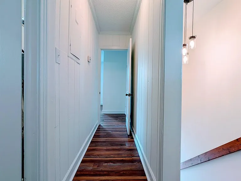 1108C Washington St — Photo 10