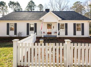 428 Rosehaven Dr, Raleigh, NC 27609