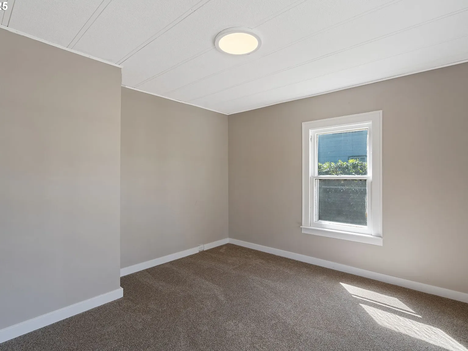 5324-5326 Southeast Flavel Street - OO - 5324 — Photo 4