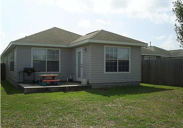 1st image of 4052 Glenway Dr