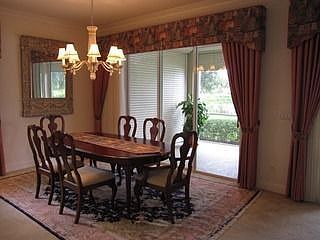 4th image of 612 Vintage Reserve Ln APT A