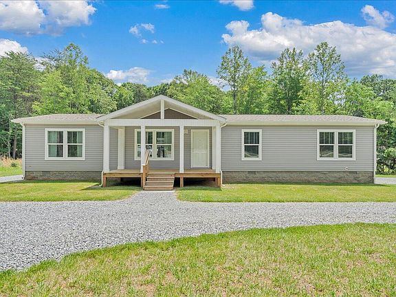 4th image of 80 Strawberry Banks Dr