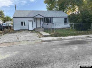 265 Washington St, Lander, WY 82520