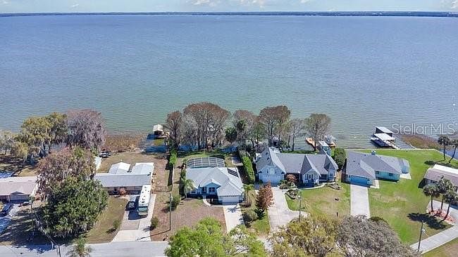 1st image of 33910 Linda Ln