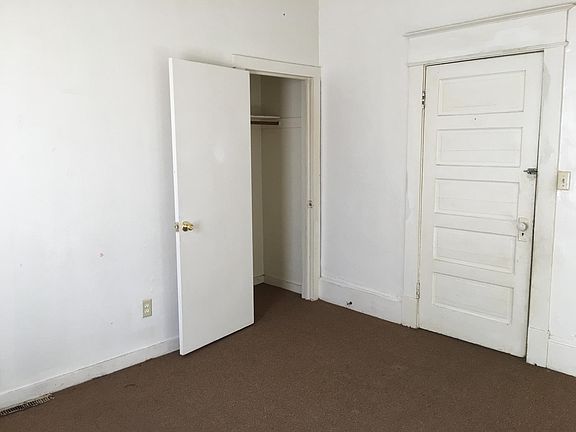4th image of 1911 Orange Ave NW #1