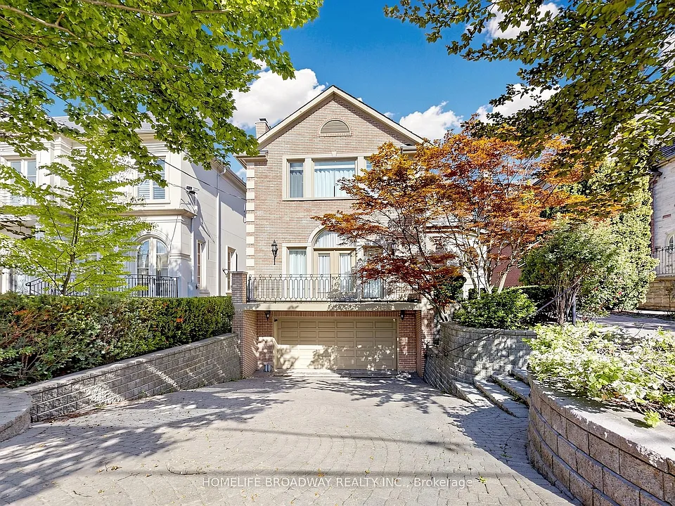 149 Dunvegan Rd