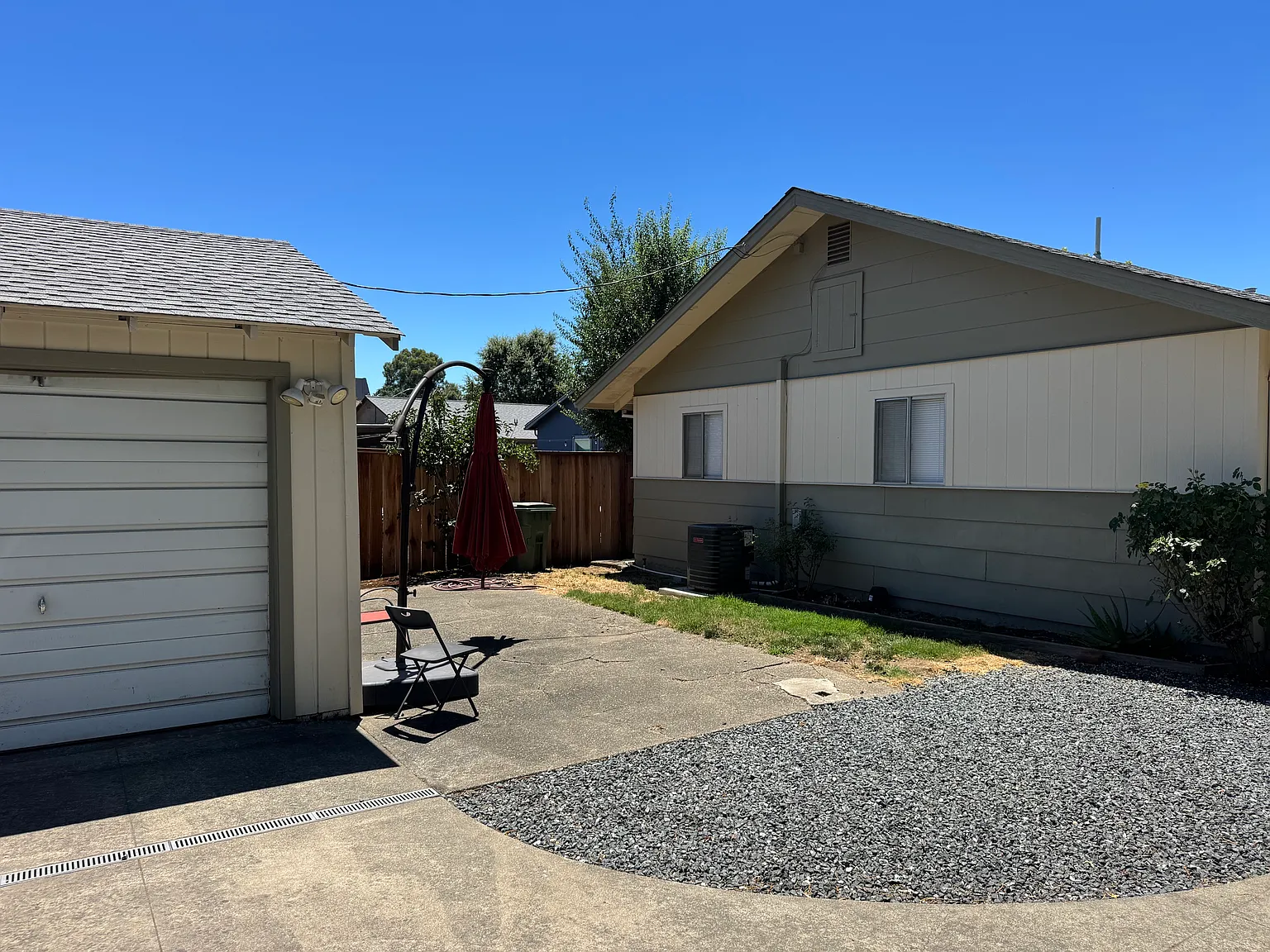 2 bed, $1,950 — Photo 4