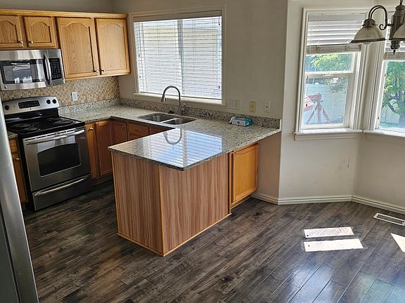 5th image of 11698 S Clintwood Dr