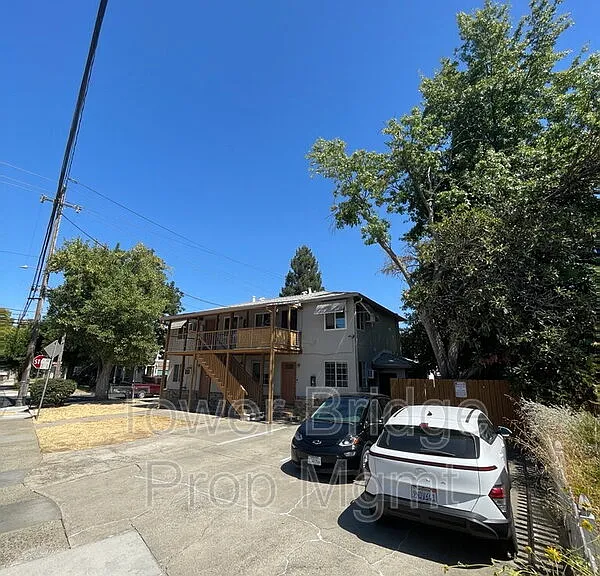2701 San Fernando Way #2 — Photo 12