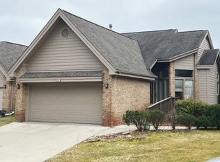 29637 N Meadowridge, Farmington, MI