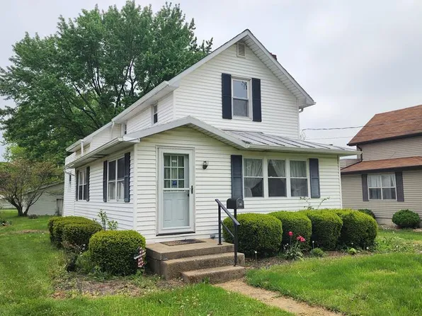 18 W Park Dr, Shelby, OH 44875