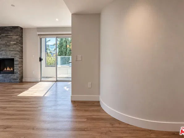 10951 National Blvd APT 201, Los Angeles, CA 90064