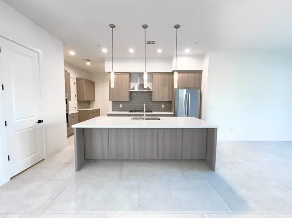 1 Easy St #6, Carefree, AZ 85377