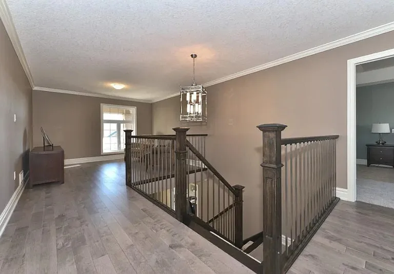 3135 Pincombe Dr — Photo 16