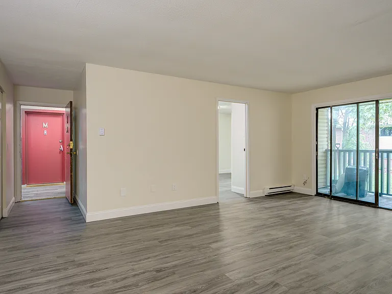 Oakbrook Manor Apartments — Photo 60