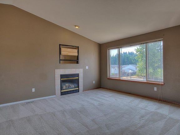 2nd image of 8515 204th Street Ct E
