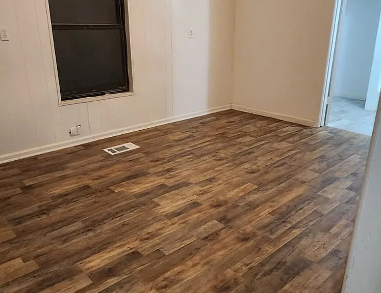2908 S Battery St — Photo 7