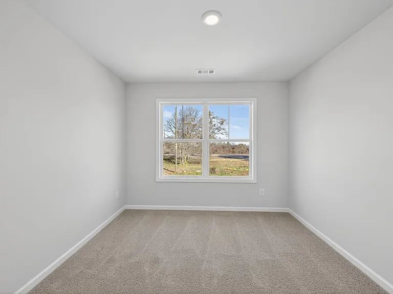 548 Madison St — Photo 31