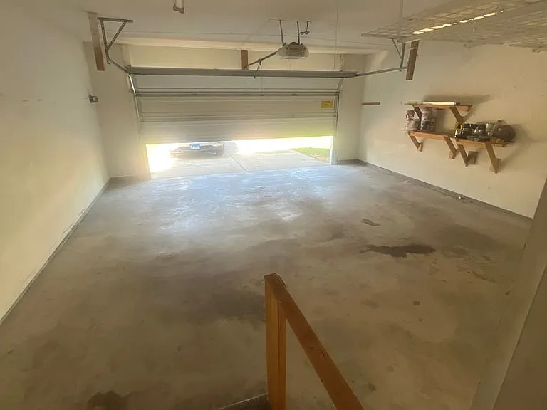 520 E Mulberry St — Photo 12