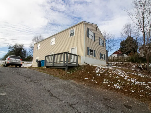 1313 Memphis St SE, Roanoke, VA 24013