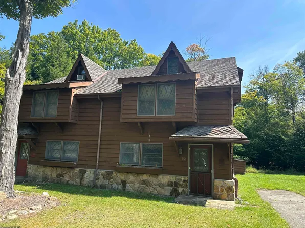 E2 Cedar Place Dr #E2, Davis, WV 26260