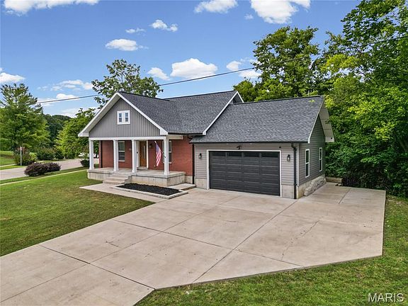 4th image of 4593 Old Baumgartner Rd