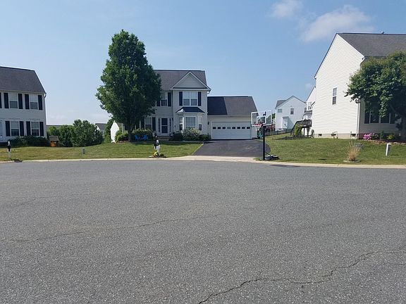 2nd image of 6804 Baldwin Ct