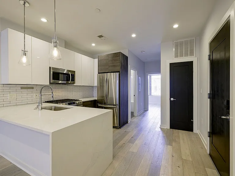 721 Kennedy St NW #3 — Photo 6