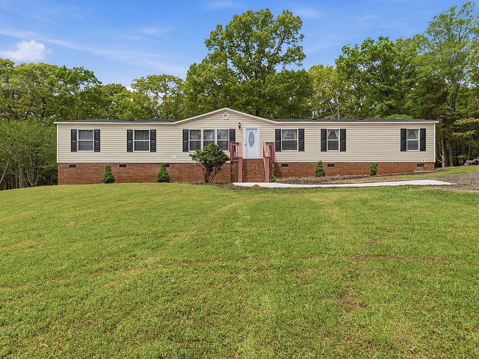 1st image of 207 Elijah Simmons Rd