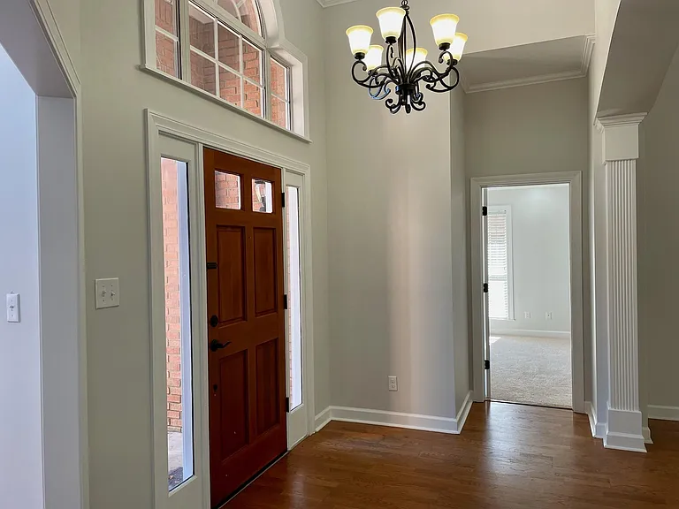 408 Rebel Dr — Photo 3