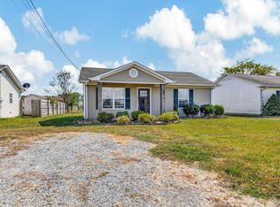 931 Stateline Rd, Oak Grove, KY 42262