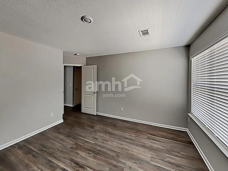621 Gleaner Way — Photo 17