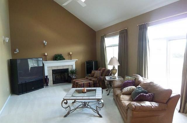 1st image of 13340 Silverbrook Dr NW