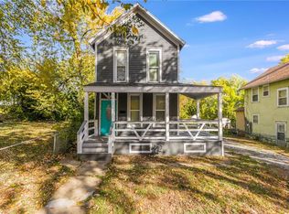 2612 E 10th St, Kansas City, MO 64127