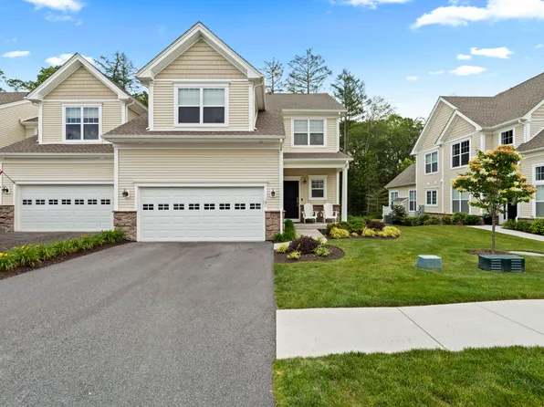 181 Ridgewood Drive #181, Middlebury, CT 06762