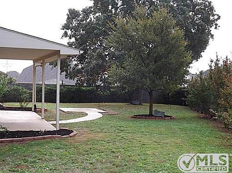 3rd image of 602 Marble Falls Ct