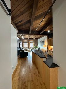 105 S 9th St APT 714, Omaha, NE, 68102