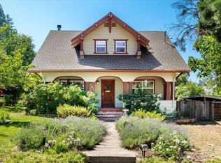 211 McCloud Ave, Mount Shasta, CA