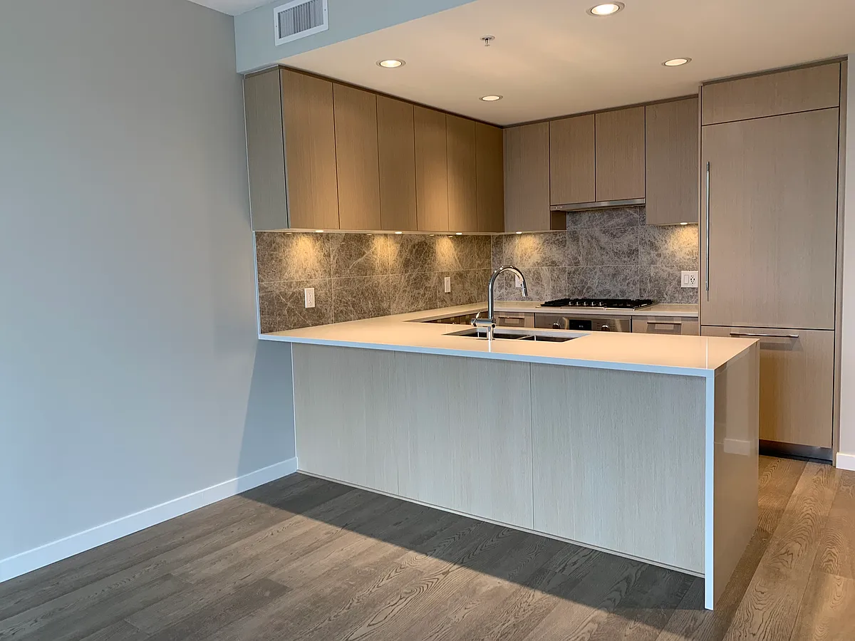 Building Photo - 5687 Gray Ave #307