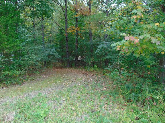 2nd image of 4000 Woodmont Dr