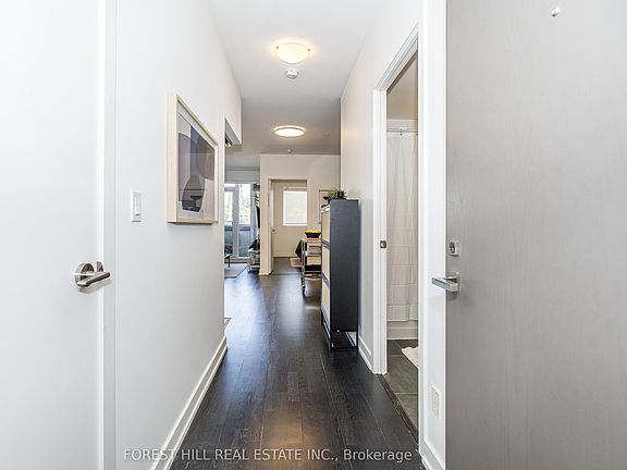 3rd image of 501 Saint Clair Ave W #202