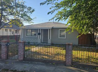 3618 Stanislaus St, Riverbank, CA 95367
