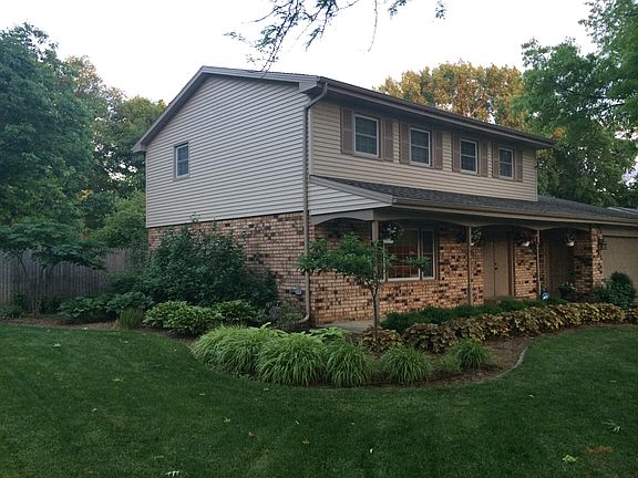 2nd image of 1416 Guildford Dr