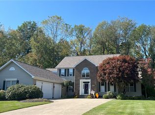 786 Sunridge Rd, Akron, OH 44333