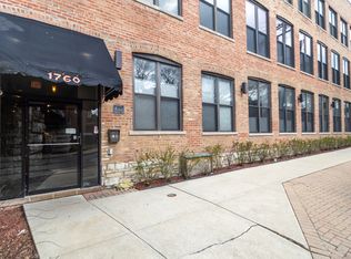 1760 W Wrightwood Ave APT 305, Chicago, IL 60614