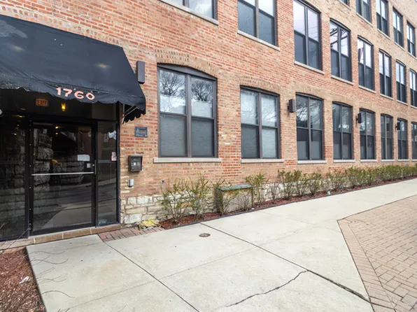 1760 W Wrightwood Ave APT 305, Chicago, IL 60614
