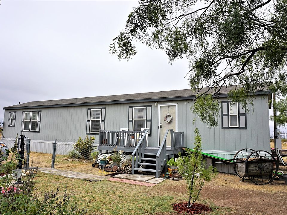 1st image of 1300 E Railroad Ave