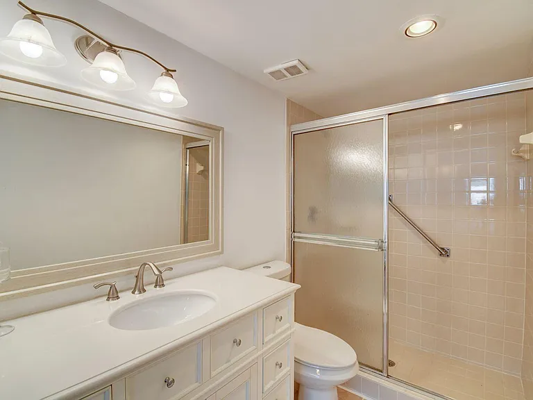 15364 Lakes Of Delray Blvd #45 — Photo 8